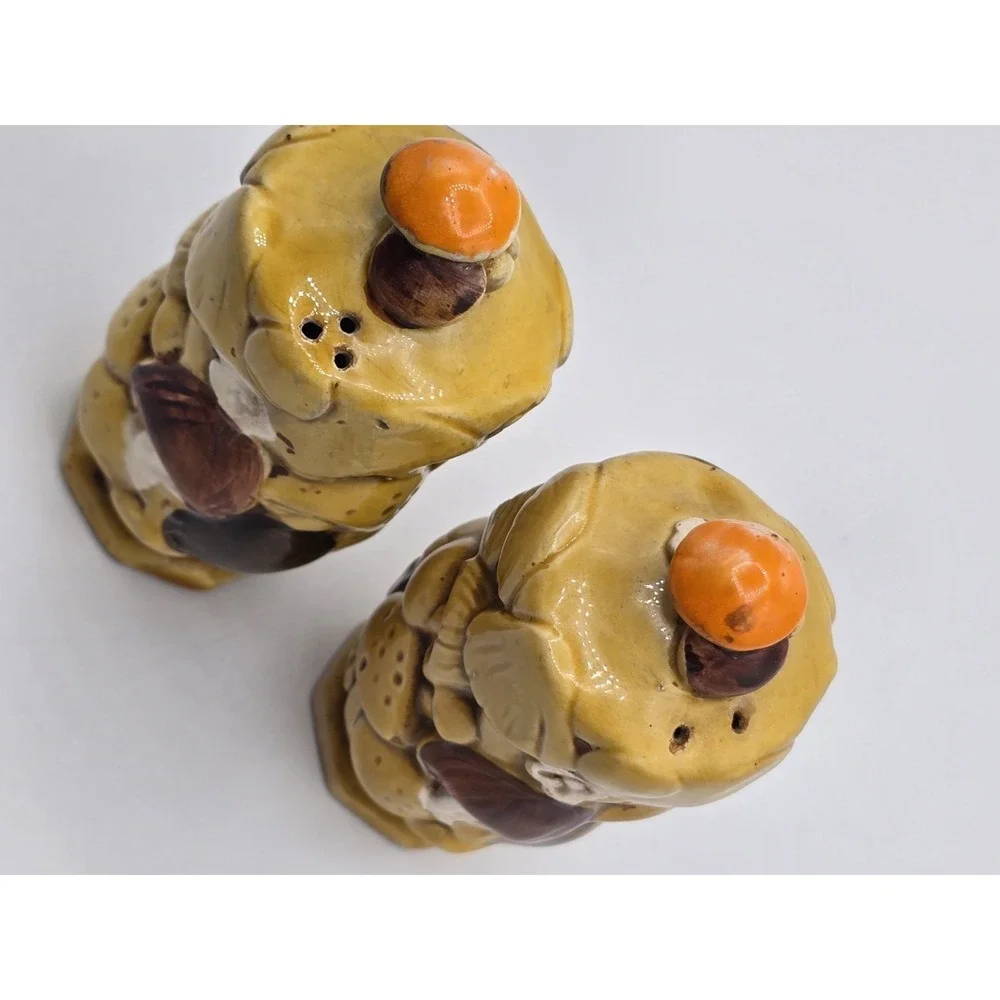 Vintage Ceramic Japan Mushroom Salt or‎ Pepper Shaker Fred Roberts Co